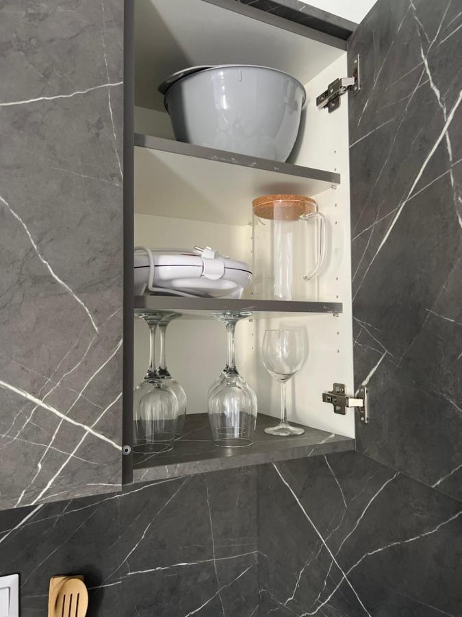 Hobiti Apartman - Bilbo Cerna v Posumavi Luaran gambar